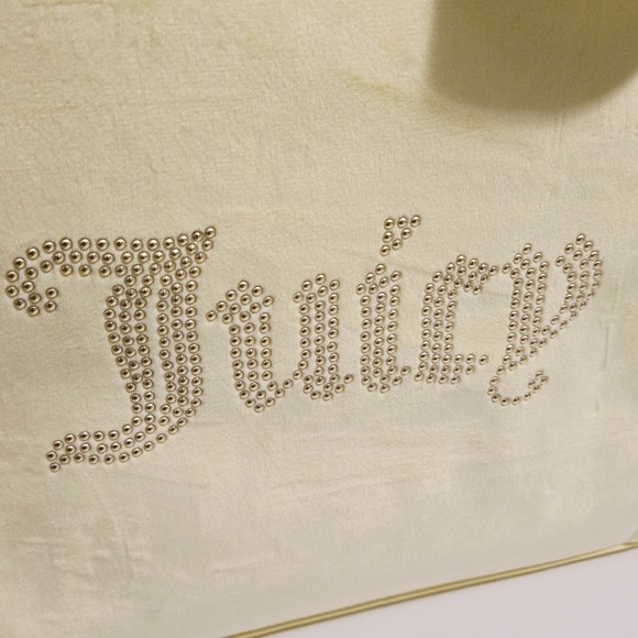 Viral Juicy Couture Yellow Pear Extra Spender Tote Fuzzy Big Tote - New - Picture 5 of 6